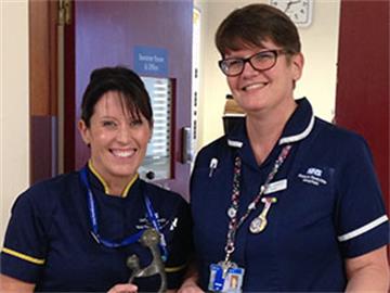 DAISY Award winner Louise Garrett with Sam Foster, Chief Nurse